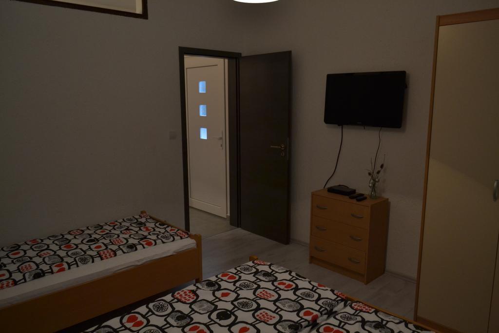 Apartments Peloza Poreč Zimmer foto