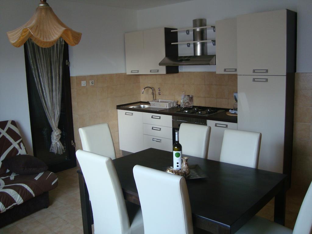 Apartments Peloza Poreč Zimmer foto